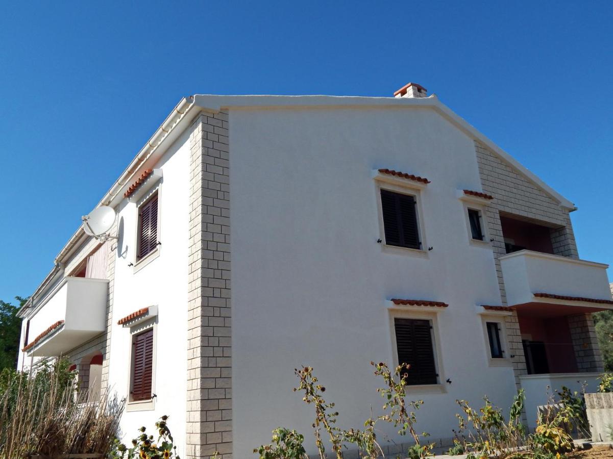 Apartments With A Parking Space Pag - 11358 Pag Town Kültér fotó